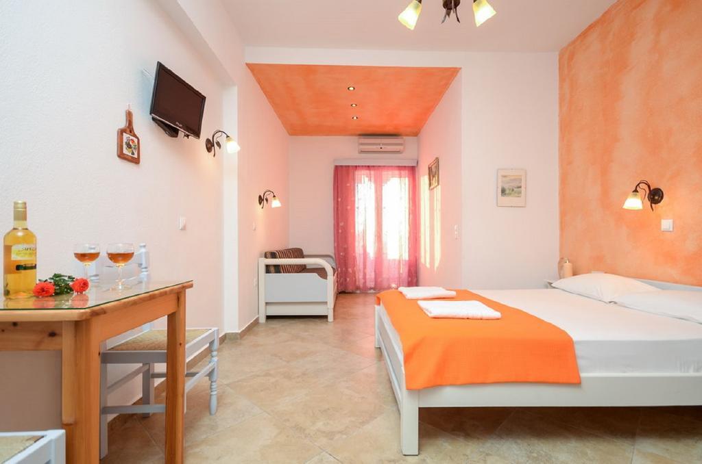 Agia Anna  Sofia Studios الغرفة الصورة