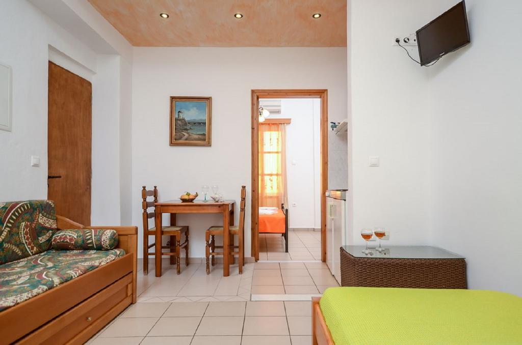 Agia Anna  Sofia Studios الغرفة الصورة